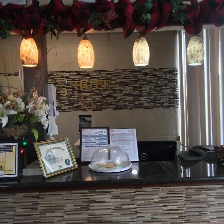 Hope Inn Lenox Zewnętrze zdjęcie